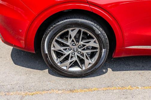 Red 2022 Genesis GV70 2.5T