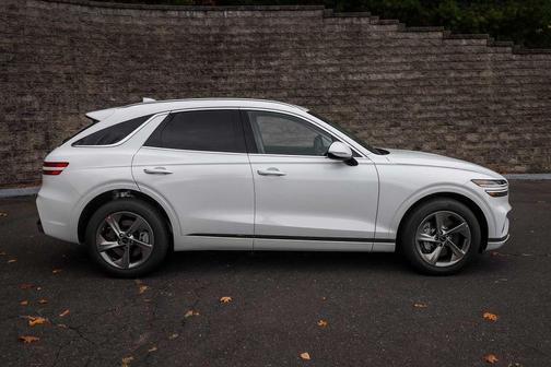 2026 Genesis GV70 2.5T