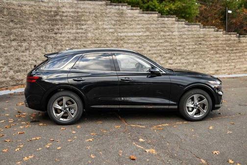 2026 Genesis GV70 2.5T