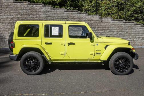 2024 Jeep Wrangler 4xe Sahara