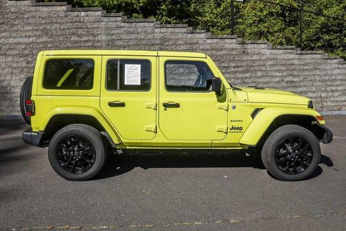 2024 Jeep Wrangler 4xe Sahara