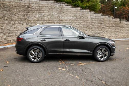 2026 Genesis GV70 2.5T