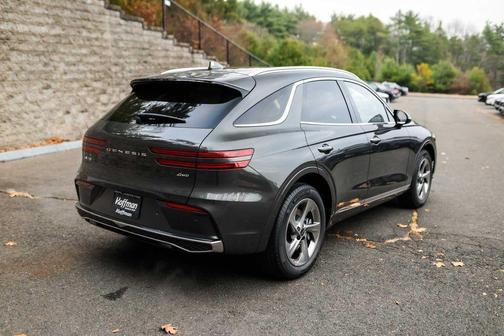 2026 Genesis GV70 2.5T