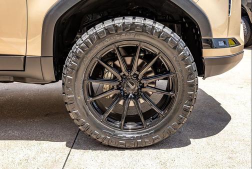 Earth and Black Onyx 2024 Lexus GX 550 Overtrail+