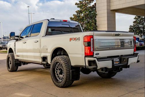Star White Metallic Tri-Coat 2024 Ford F-350 Platinum