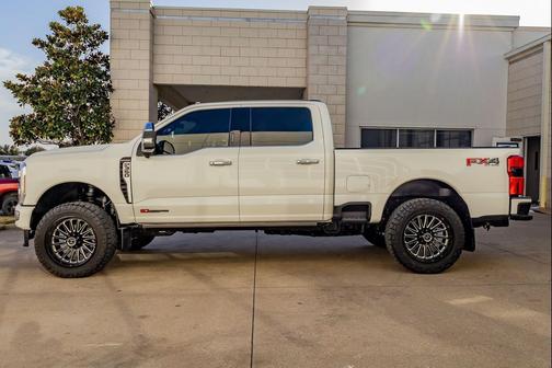 Star White Metallic Tri-Coat 2024 Ford F-350 Platinum