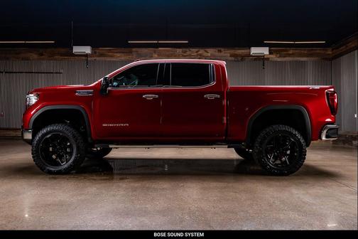 Cayenne Red Tintcoat 2022 GMC Sierra 1500 SLT