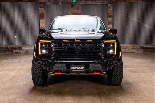 Agate Black Metallic 2025 Ford F-150 Raptor R