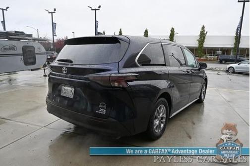 2023 Toyota Sienna XLE