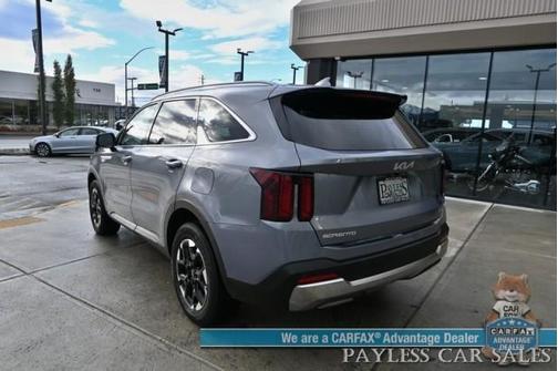 2024 Kia Sorento S