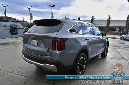 2024 Kia Sorento S