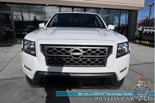 2024 Nissan Frontier SV