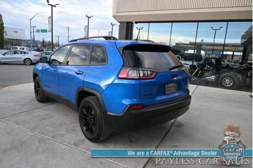2023 Jeep Cherokee Altitude Lux