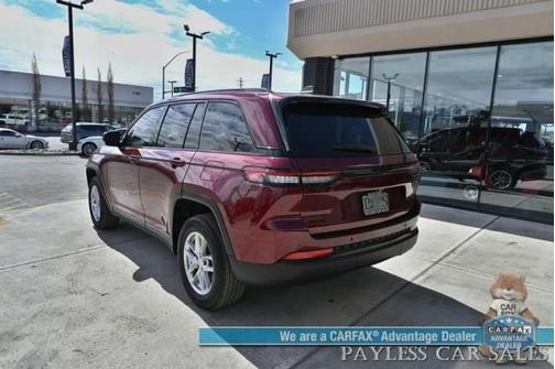 2024 Jeep Grand Cherokee Laredo