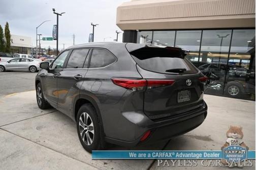 2023 Toyota Highlander XLE/AWD/POWER&HEATED SEATS/SUNROOF/ADAPTIVE CRUISE
