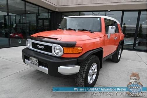 2014 Toyota FJ Cruiser Base
