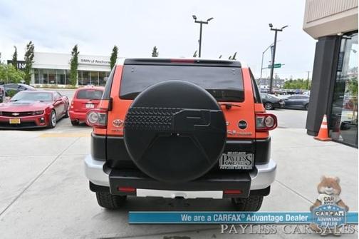 2014 Toyota FJ Cruiser Base
