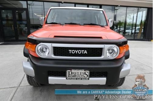 2014 Toyota FJ Cruiser Base