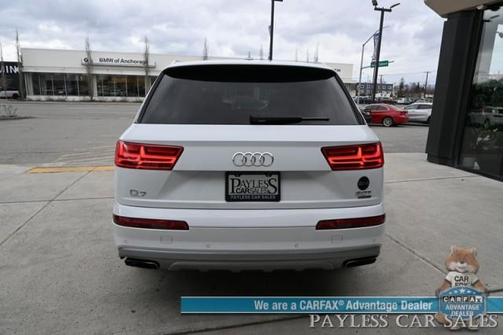 Glacier White Metallic 2018 Audi Q7 3.0T Prestige