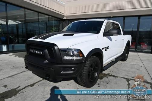 Bright White Clearcoat 2019 RAM 1500 Classic SLT