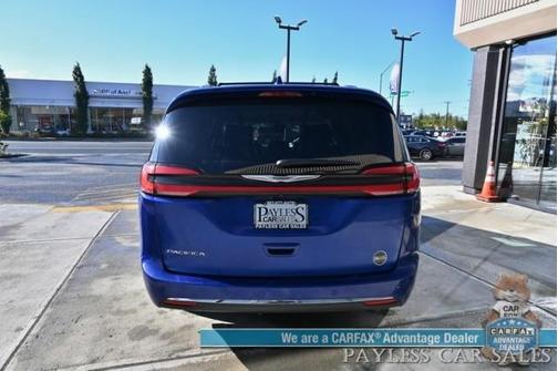 2021 Chrysler Pacifica Touring-L
