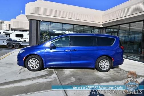 2021 Chrysler Pacifica Touring-L