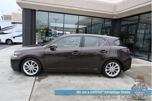 2013 Lexus CT 200h Base