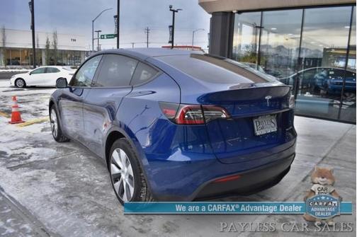 Photo 4 of 90 of 2020 Tesla Model Y Long Range