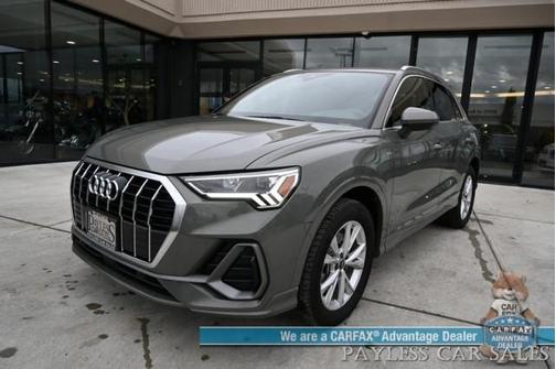 2022 Audi Q3 45 S line Premium