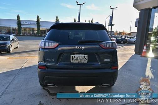2022 Jeep Cherokee Latitude Lux