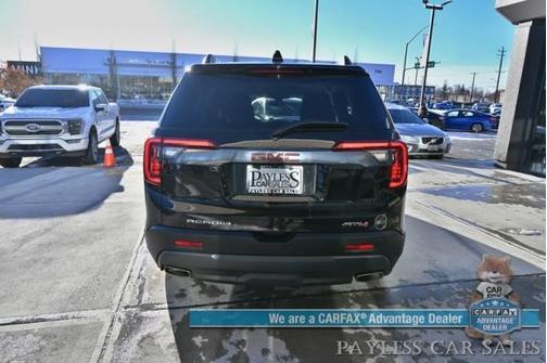 2020 GMC Acadia AT4
