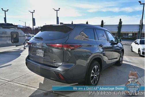 2024 Toyota Highlander XLE/AWD/POWER&HEATED SEATS/SUNROOF/ADAPTIVE CRUISE