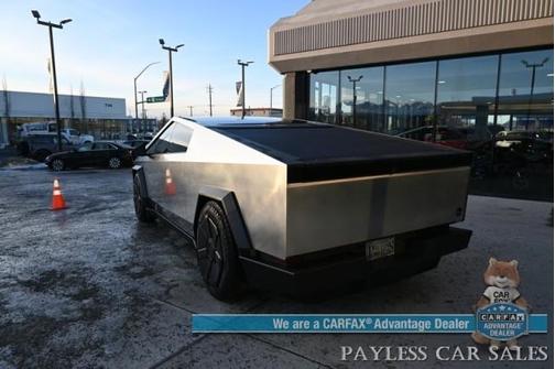 2024 Tesla Cybertruck Base
