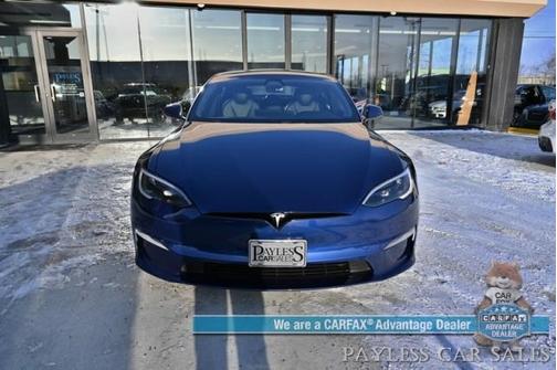 2022 Tesla Model S Base