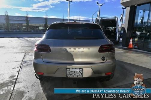 2017 Porsche Macan TURBO/AWD/PERFORMANCE&TURBO EXTERIOR PKG/PORSCHE T