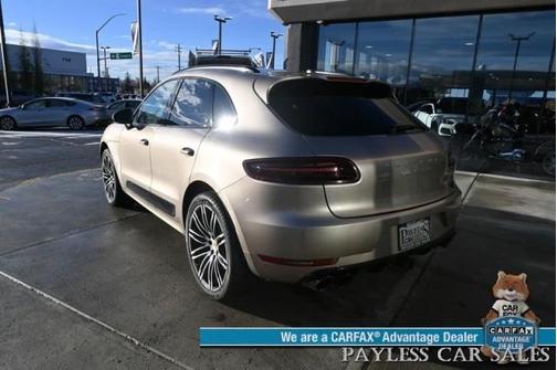 2017 Porsche Macan TURBO/AWD/PERFORMANCE&TURBO EXTERIOR PKG/PORSCHE T