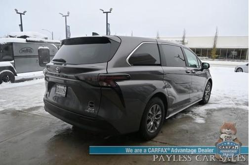 2023 Toyota Sienna XLE