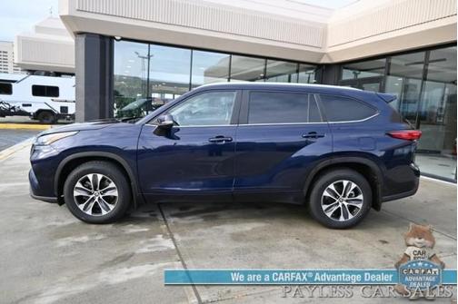 2023 Toyota Highlander XLE/AWD/AUTO START/POWER&HEATED SEATS/SUNROOF/ADAP