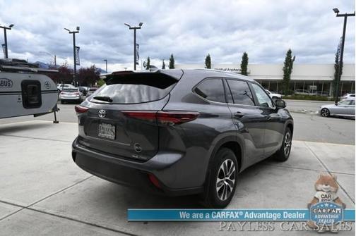 2024 Toyota Highlander XLE/AWD/POWER&HEATED SEATS/SUNROOF/ADAPTIVE CRUISE