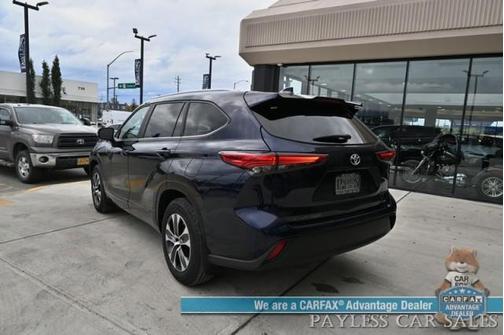 2023 Toyota Highlander XLE/AWD/POWER&HEATED SEATS/SUNROOF/ADAPTIVE CRUISE