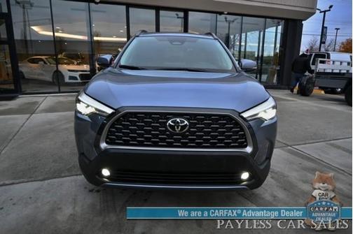 2023 Toyota Corolla Cross XLE