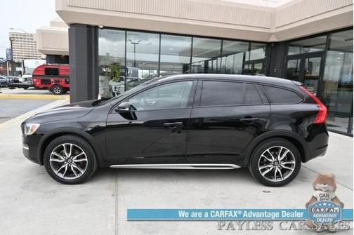 2016 Volvo V60 Cross Country T5