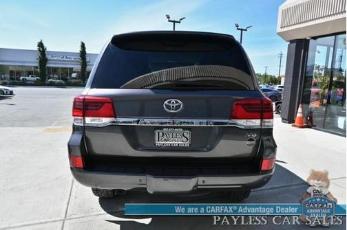 2019 Toyota Land Cruiser V8
