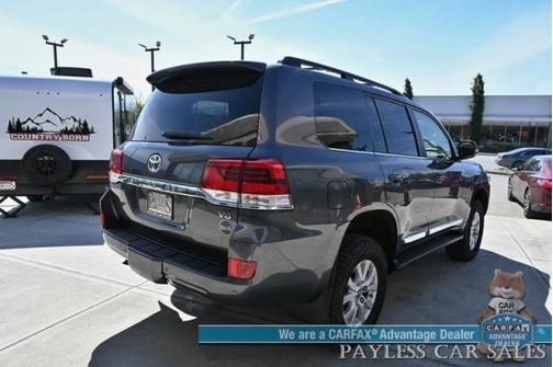 2019 Toyota Land Cruiser V8