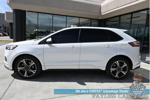 Star White 2022 Ford Edge ST
