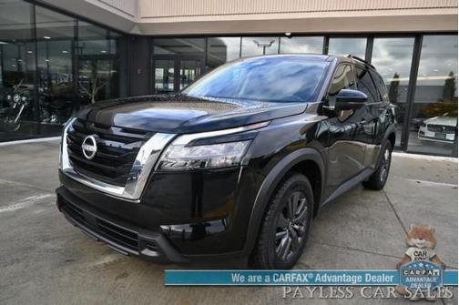 2024 Nissan Pathfinder SV