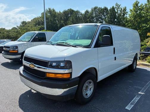 Summit White 2026 Chevrolet Express 2500 LT