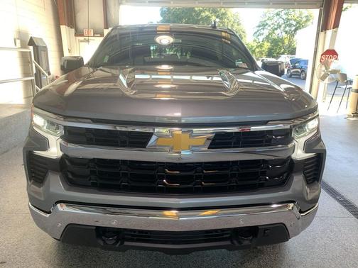 Sterling Gray Metallic 2026 Chevrolet Silverado 1500 LT