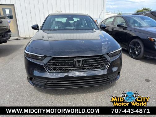 Crystal Black Pearl 2026 Honda Accord Hybrid Sport-L