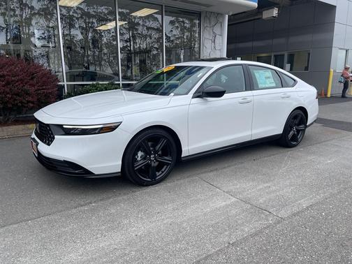 2025 Honda Accord Hybrid Sport-L